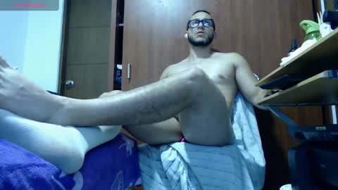   online show from January 9, 1:18 am