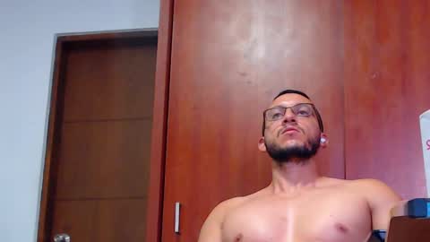   online show from January 31, 4:38 pm