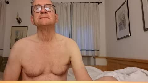 marginalie online show from September 30, 6:30 am