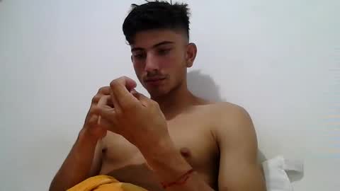 mariobrosss517470 online show from March 11, 2:54 am