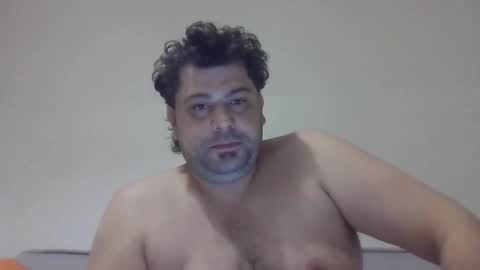 mark2985555 online show from December 1, 6:11 pm