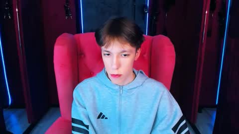 Mark online show from November 3, 11:25 am