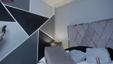 Snapshot of mark_broown_ chatting on January 26, 5:13 pm mark_broown_ online show from January 26, 5:13 pm