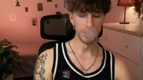 mark_caron online show from April 12, 9:38 pm