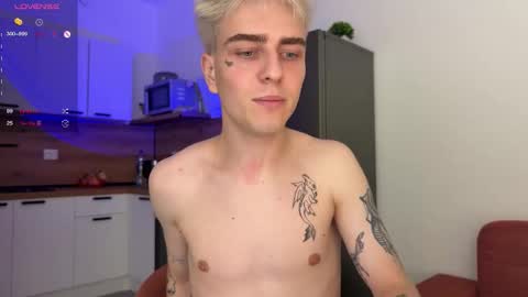 Mark 3 online show from October 22, 1:26 pm