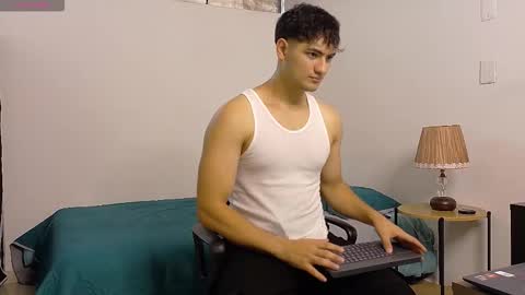 Antonio banderas online show from February 21, 10:22 pm