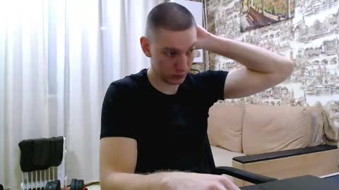 markbodrov online show from April 20, 9:28 pm