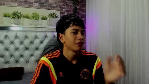 markbowie online show from September 25, 3:00 pm