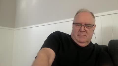 Mark online show from February 16, 3:32 pm