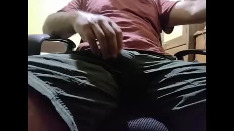 Snapshot of markoanto35 chatting on February 3, 3:31 am markoanto35 online show from February 3, 3:31 am