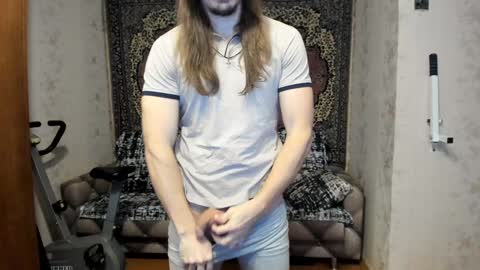 Alan online show from December 3, 4:02 am