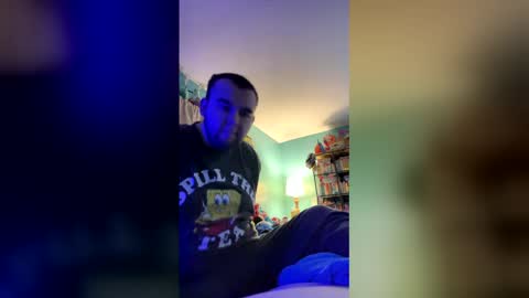 marshmellownerdfellow online show from March 4, 12:06 am