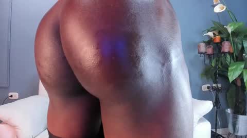 Martin online show from February 19, 1:29 am