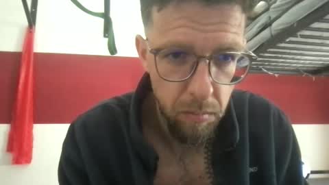 martinmagic467657 online show from April 22, 7:46 am