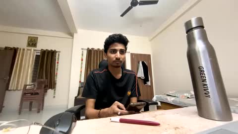 Mask Boy online show from January 31, 4:06 pm