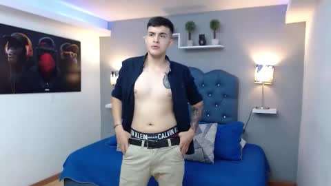  Massimo Greco online show from February 5, 8:49 pm