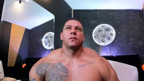 Snapshot of massimowalton2 chatting on December 2, 11:38 pm massimowalton2 online show from December 2, 11:38 pm