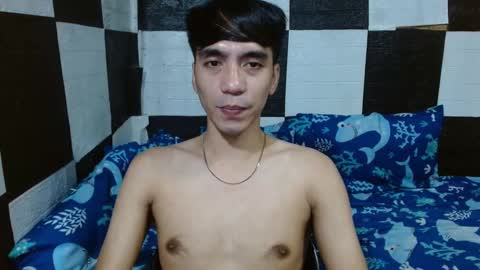 massive_boner02 online show from January 10, 4:39 am