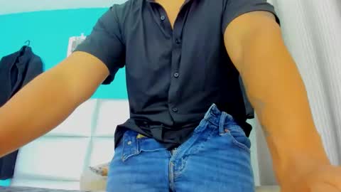 doriam online show from April 7, 7:52 am