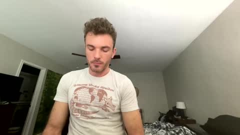 Snapshot of master_louie chatting on December 14, 4:20 pm muskyjockdick online show from December 14, 4:20 pm