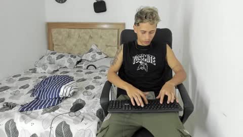 Alpha junior online show from September 8, 10:53 pm