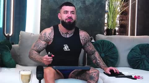 masterkingofmuscle online show from January 17, 6:47 am