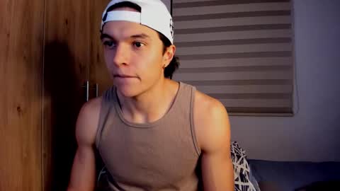 mastrangelo_x online show from February 5, 6:42 am