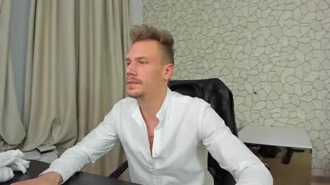 MateoBenjamin online show from December 16, 5:22 pm