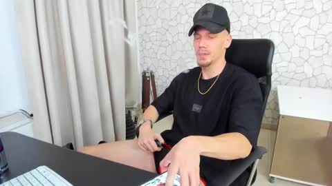 MateoBenjamin online show from February 8, 2:49 pm