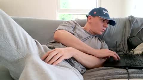 math huston online show from January 5, 11:26 am