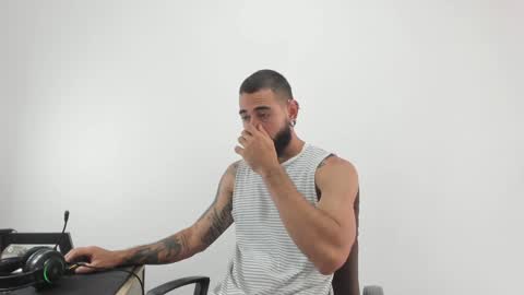 Matheus     online show from January 27, 6:41 pm