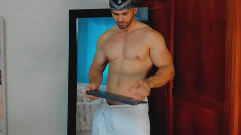 mathews_smith online show from September 21, 12:38 pm