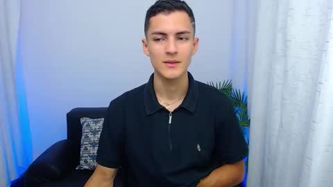 Snapshot of matiius18 chatting on October 22, 2:32 pm Matias online show from October 22, 2:32 pm