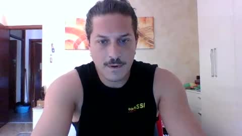matteushh87 online show from June 26, 12:08 pm