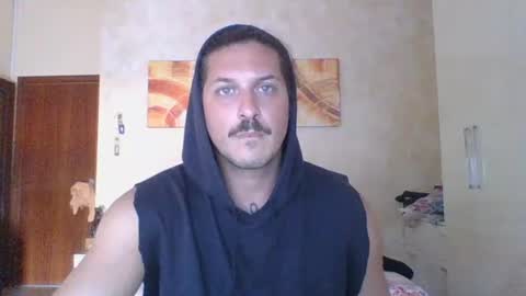 matteushh87 online show from July 7, 3:49 pm