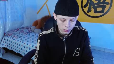 MatthewBoy online show from December 17, 7:07 am