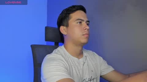 mattiwsmorris_ online show from February 14, 11:10 am