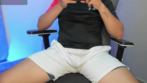 mattiwsmorris_ online show from February 25, 3:42 am