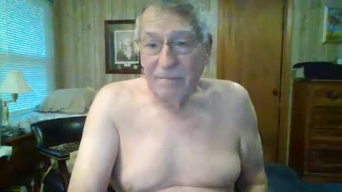 Snapshot of maturecouple1954 chatting on January 27, 12:48 pm SXECPL55 at G mail Dot Com online show from January 27, 12:48 pm