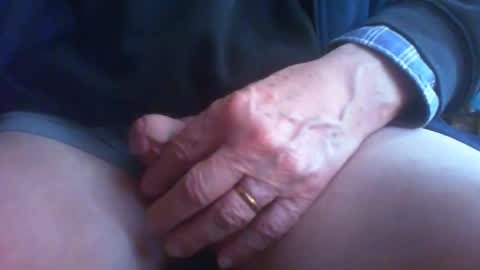 Maturedaddi online show from February 25, 4:21 pm