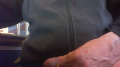 Maturedaddi online show from December 18, 2:28 pm