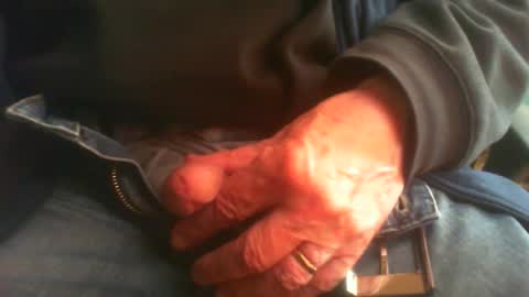 Maturedaddi online show from March 1, 4:11 pm