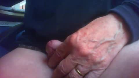 Maturedaddi online show from October 12, 1:05 pm