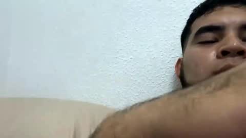 mauroo2025 online show from November 1, 9:41 pm