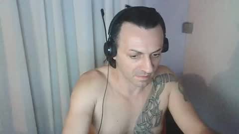 Marcellobausola  s k i -p e online show from October 12, 9:31 pm