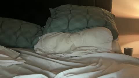 Snapshot of max569505 chatting on October 22, 11:03 am max569505 online show from October 22, 11:03 am