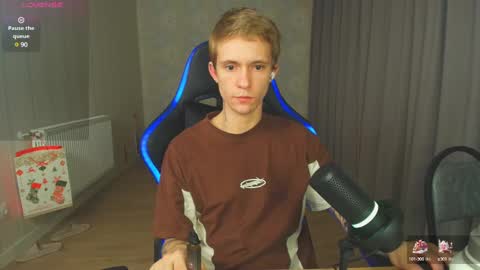 Max Gen with tats 24years  And Ethan without tats 20 years online show from January 4, 6:30 pm