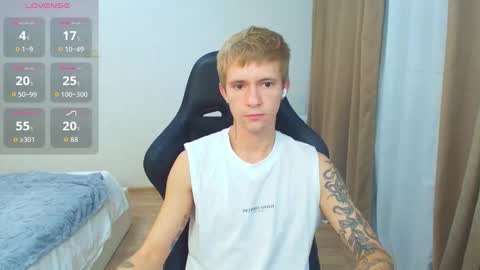 Max Gen with tats 24years  And Ethan without tats 20 years online show from October 5, 1:20 am