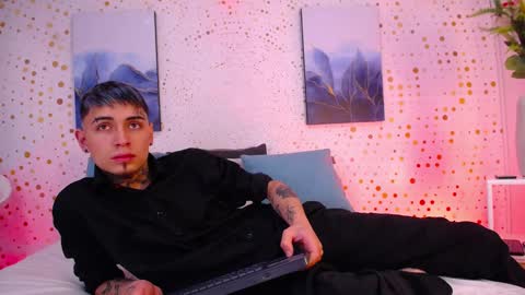 Max online show from February 10, 1:27 pm