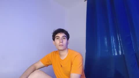 max_snow1616 online show from November 10, 7:30 pm